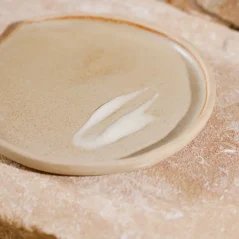 Alma BAUBÓ - Pleťové sérum pro velmi křehkou pleť s Ectoinem, kadidlovníkem a ovsem, 30ml