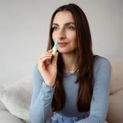 AOMU Breath – inhalační tyčinka pro osvěžení organismu